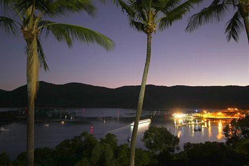 Coral Point 3*